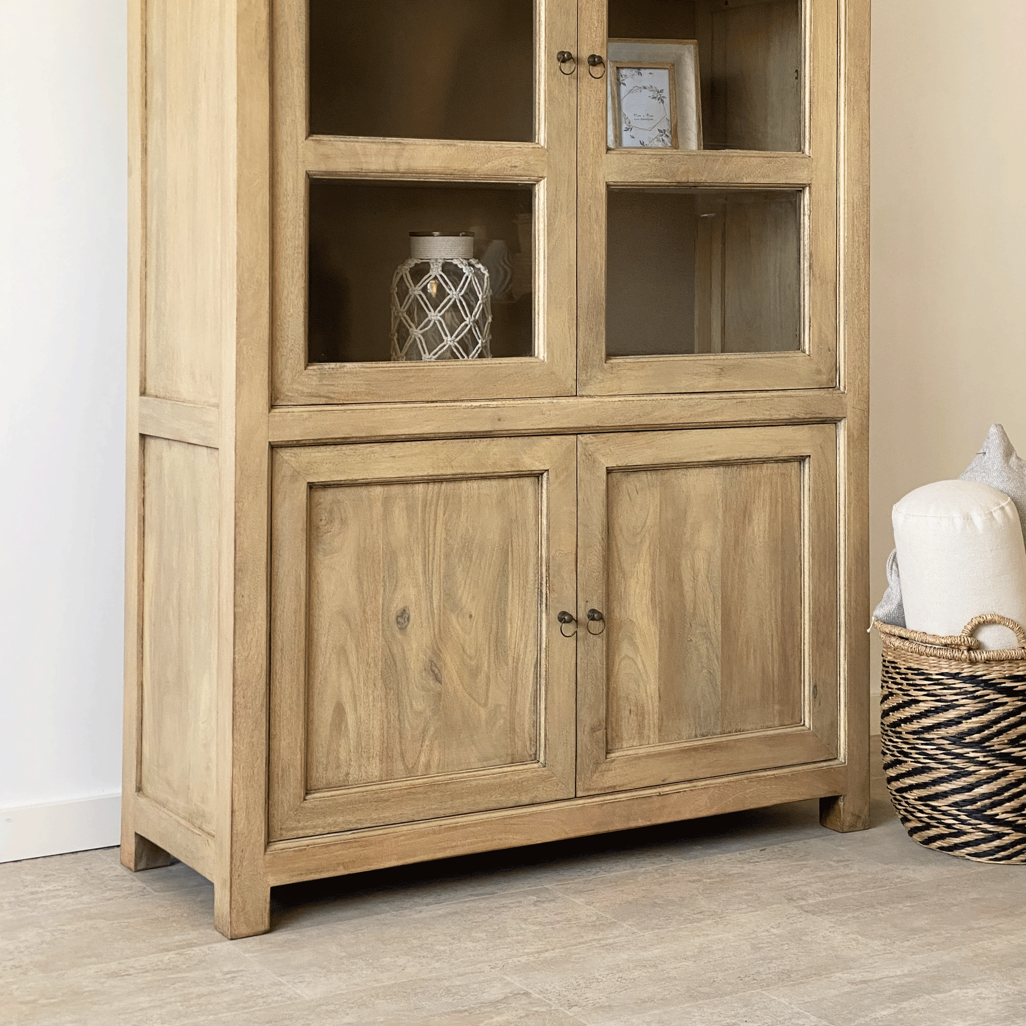 vitrina mango rustic