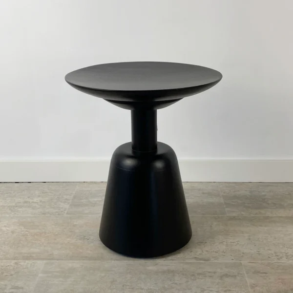 mesa auxiliar color negro