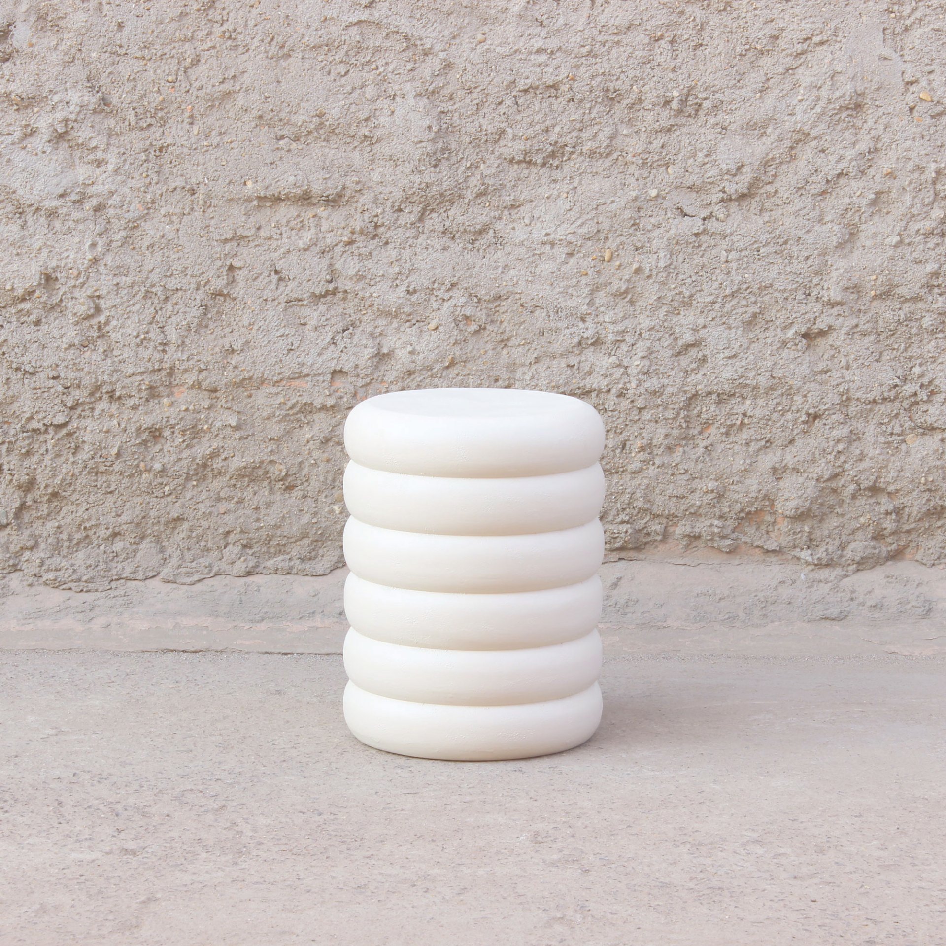 Mesa auxiliar efecto cemento IBIZA