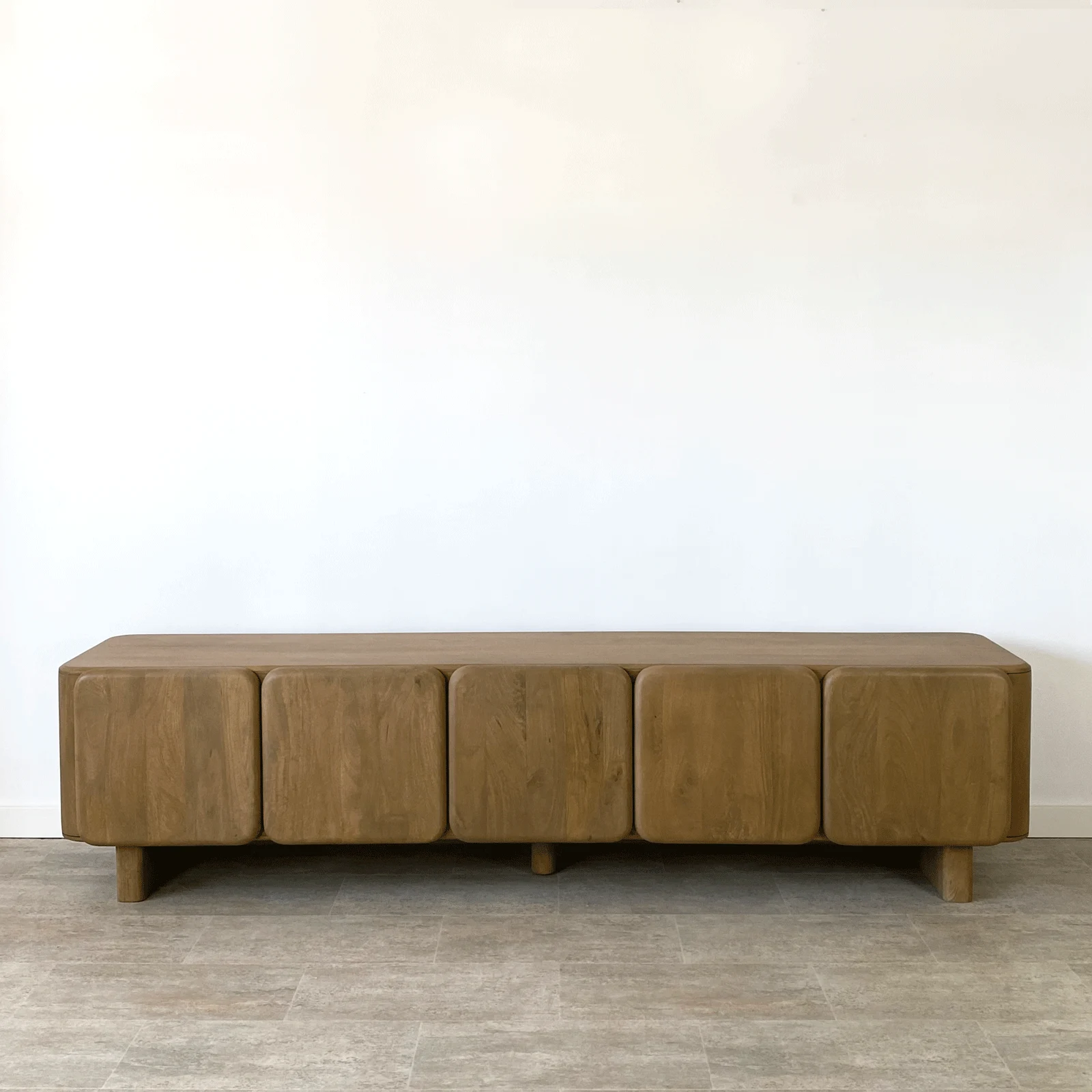 Mueble tv (215cm) madera mango CURVE